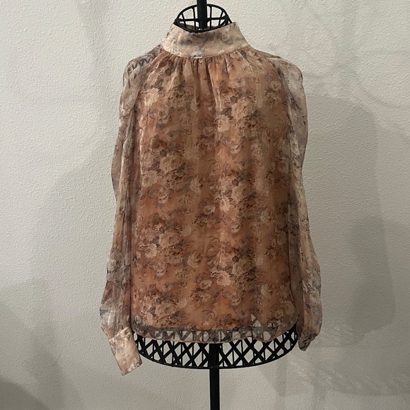 En Saison Peach Floral Blouse Size Small - Picture 1 of 5